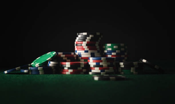 aslotre login Sic Bo dice cage with three dice and betting interface